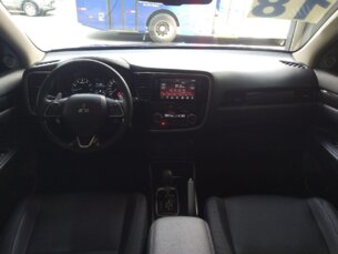 Foto 7 - Mitsubishi Outlander Outlander 2.0  5L CVT automático