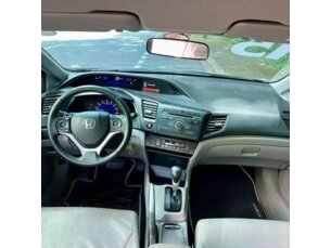 Foto 5 - Honda Civic Civic LXS 1.8 i-VTEC (Flex) automático