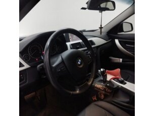 Foto 10 - BMW Série 3 320i 2.0 automático
