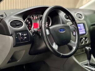 Foto 7 - Ford Focus Sedan Focus Sedan GLX 2.0 16V (Flex) (Aut) manual