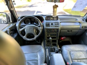 Foto 10 - Mitsubishi Pajero Pajero GLS 4x4 2.8 Turbo manual