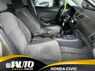 Foto 4 - Honda Civic Civic Sedan LX 1.7 16V manual