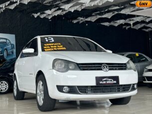 Foto 1 - Volkswagen Polo Sedan Polo Sedan Comfortline 1.6 8V (Flex) manual