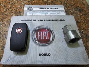 Foto 3 - Fiat Doblò Doblò Adventure 1.8 16V (Flex) manual