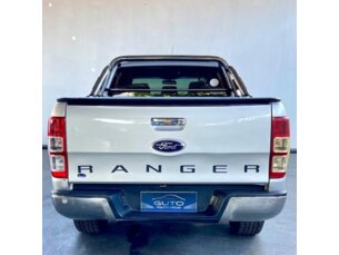 Foto 6 - Ford Ranger (Cabine Dupla) Ranger 3.2 TD CD XLT 4WD (Aut) manual