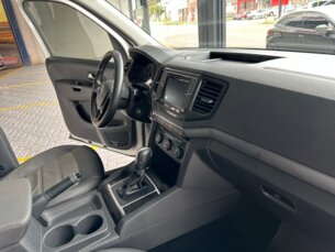 Foto 8 - Volkswagen Amarok Amarok 2.0 CD Comfortline 4Motion automático
