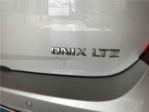 Foto 6 - Chevrolet Onix Onix 1.4 LTZ SPE/4 (Aut) automático