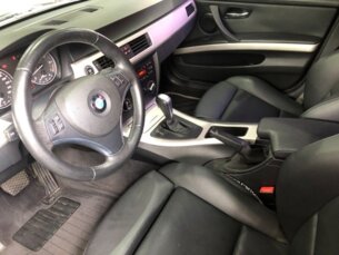 Foto 7 - BMW Série 3 320i 2.0 (aut) automático