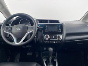 Foto 9 - Honda Fit Fit 1.5 LX CVT automático