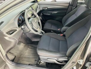 Foto 4 - Toyota Yaris Hatch Yaris 1.5 XL Plus Connect CVT automático