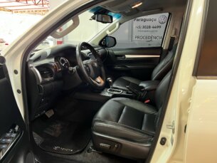 Foto 7 - Toyota Hilux Cabine Dupla Hilux 2.8 TDI CD SRX 4x4 (Aut) automático
