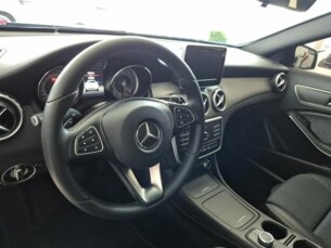 Foto 8 - Mercedes-Benz GLA GLA 200 Style automático