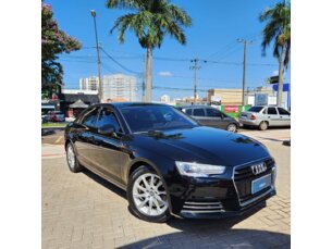 Audi A4 2.0 TFSI Attraction S Tronic