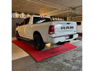 Foto 5 - RAM Classic Ram Classic 5.7 V8 Laramie 4WD automático
