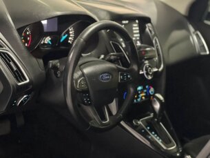 Foto 4 - Ford Focus Hatch Focus Hatch Titanium 2.0 PowerShift automático