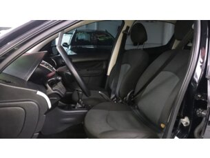 Foto 6 - Peugeot 207 207 Hatch XR 1.4 8V (flex) 4p manual