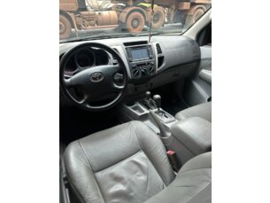 Foto 4 - Toyota Hilux Cabine Dupla Hilux SRV 4x4 3.0 (cab. dupla) automático