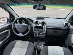 Foto 8 - Ford Fiesta Sedan Fiesta Sedan 1.0 (Flex) manual