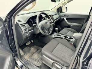 Foto 5 - Ford Ranger (Cabine Dupla) Ranger 2.2 CD XLS 4WD (Aut) automático