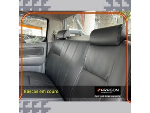 Foto 6 - Toyota Hilux Cabine Dupla Hilux SR 4X2 2.7 16V (cab. dupla) (aut) automático