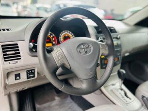 Foto 10 - Toyota Corolla Corolla Sedan XEi 1.8 16V (flex) (aut) automático
