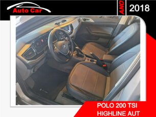 Foto 8 - Volkswagen Polo Polo 200 TSI Highline (Aut) (Flex) automático