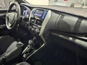 Foto 8 - Toyota Yaris Hatch Yaris 1.3 XL Plus Tech CVT (Flex) manual