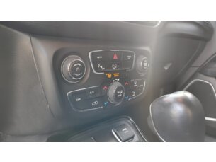 Foto 8 - Jeep Compass Compass 2.0 Limited (Aut) automático