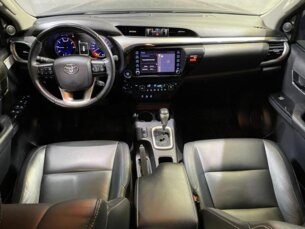 Foto 9 - Toyota Hilux Cabine Dupla Hilux 2.8 TDI CD SRV 4x4 (Aut) automático