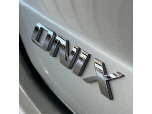 Foto 9 - Chevrolet Onix Onix 1.0 Turbo LTZ (Aut) automático