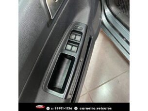 Foto 8 - Volkswagen Polo Polo Hatch. Sportline 1.6 8V (Flex) manual