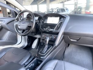 Foto 3 - Ford Focus Hatch Focus Hatch Titanium Plus 2.0 PowerShift automático