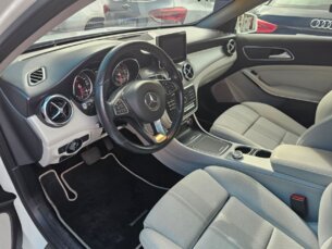 Foto 3 - Mercedes-Benz GLA GLA 200 Style automático