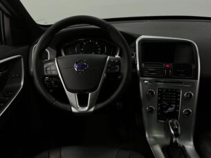 Foto 8 - Volvo XC60 XC60 2.4 D5 Momentum 4WD automático