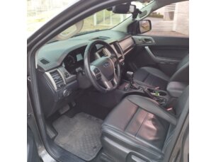 Foto 5 - Ford Ranger (Cabine Dupla) Ranger 3.2 CD XLT 4WD (Aut) automático