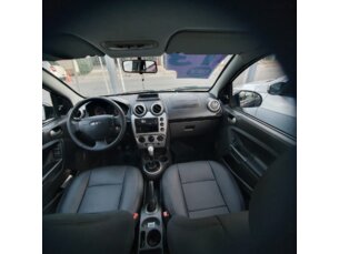 Foto 6 - Ford Fiesta Hatch Fiesta Hatch Rocam 1.6 (Flex) manual