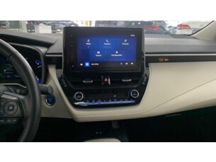 Foto 9 - Toyota Corolla Corolla 1.8 Altis Premium Hybrid CVT automático