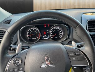 Foto 8 - Mitsubishi Outlander Sport Outlander Sport 2.0 GLS (Aut) automático