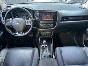 Foto 8 - Mitsubishi Outlander Outlander 2.0  5L CVT automático
