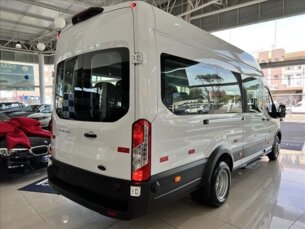 Foto 8 - Ford Transit Transit 2.0 EcoBlue Minibus 17+1 460E (Aut) automático