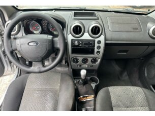 Foto 7 - Ford Fiesta Hatch Fiesta Hatch S Rocam 1.0 (Flex) manual