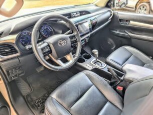 Foto 5 - Toyota Hilux Cabine Dupla Hilux 2.8 TDI SRV CD 4x4 (Aut) automático