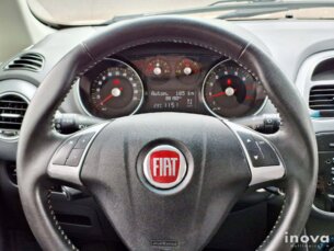 Foto 6 - Fiat Punto Punto Essence 1.6 16V (Flex) automático