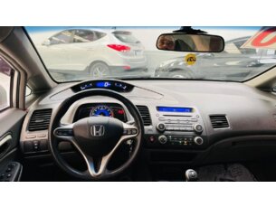 Foto 5 - Honda Civic New Civic LXL 1.8 16V (Couro) (Flex) manual