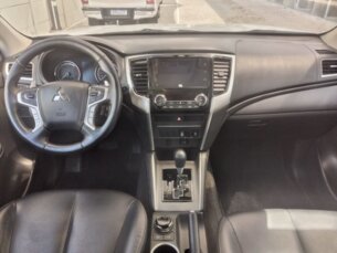 Foto 6 - Mitsubishi L200 Triton L200 Triton Sport 2.4 D HPE 4WD (Aut) automático