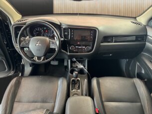 Foto 8 - Mitsubishi Outlander Outlander GT 4WD 3.0 V6 (Aut) automático