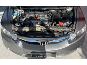 Foto 8 - Honda Civic New Civic LXL 1.8 i-VTEC (Couro) (Aut) (Flex) manual