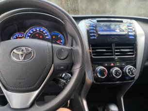 Foto 6 - Toyota Yaris Sedan Yaris Sedan 1.5 XL CVT (Flex) automático