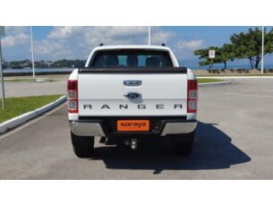 Foto 4 - Ford Ranger (Cabine Dupla) Ranger 3.2 TD XLT CD 4x4 (Aut) automático