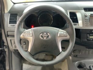Foto 7 - Toyota Hilux Cabine Dupla Hilux 2.7 4x4 CD SRV (Flex) (Aut) automático